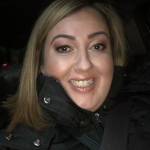 Meet your Posher, Sharon